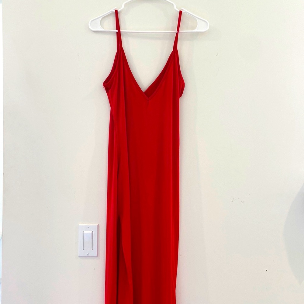 Simple red sexy sausage dress with high leg slit